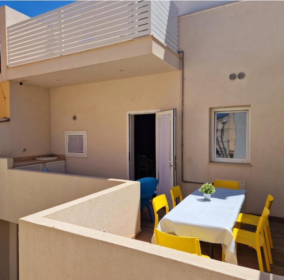 Beach Apartments Marina Di Ragusa Extérieur photo